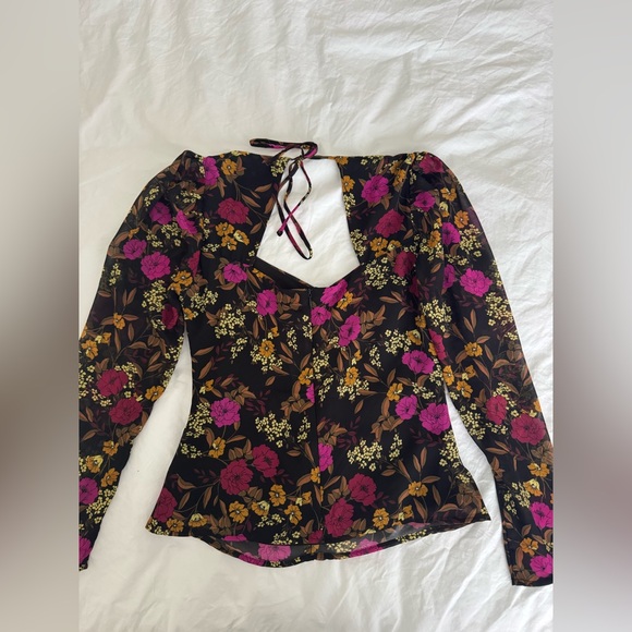 ASTR Top - Picture 2 of 2